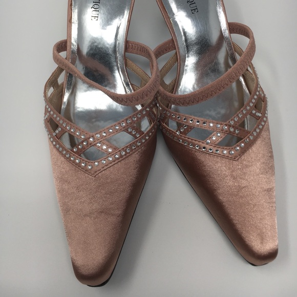 EY Boutique Women's Pink Satin 2.5 Inches … - Picture 11 of 16